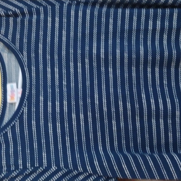 Dress - Picture 3 of 4